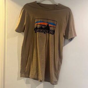 Patagonia Men’s Brown Tshirt